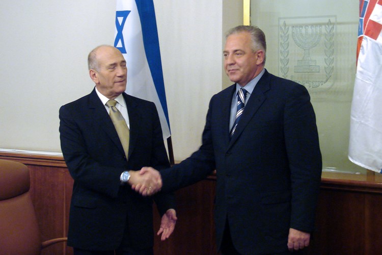 Slika /2016/Glavno tajništvo/ENG/novosti/Arhiva/predsjednik_vlade_razgovarao_s_izraelskim_premijerom_olmertom.jpg